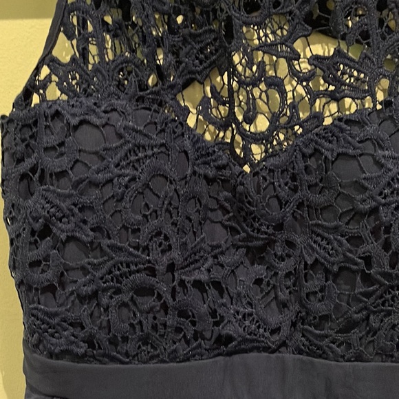 NWT Lulu’s navy blue mini dress with lace details - Picture 4 of 4